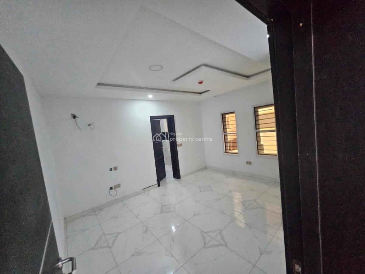 Luxury 2 Bedrooms Flat with Boys Quarter, Lekki Phase 1, Lekki, Lagos, House for Sale