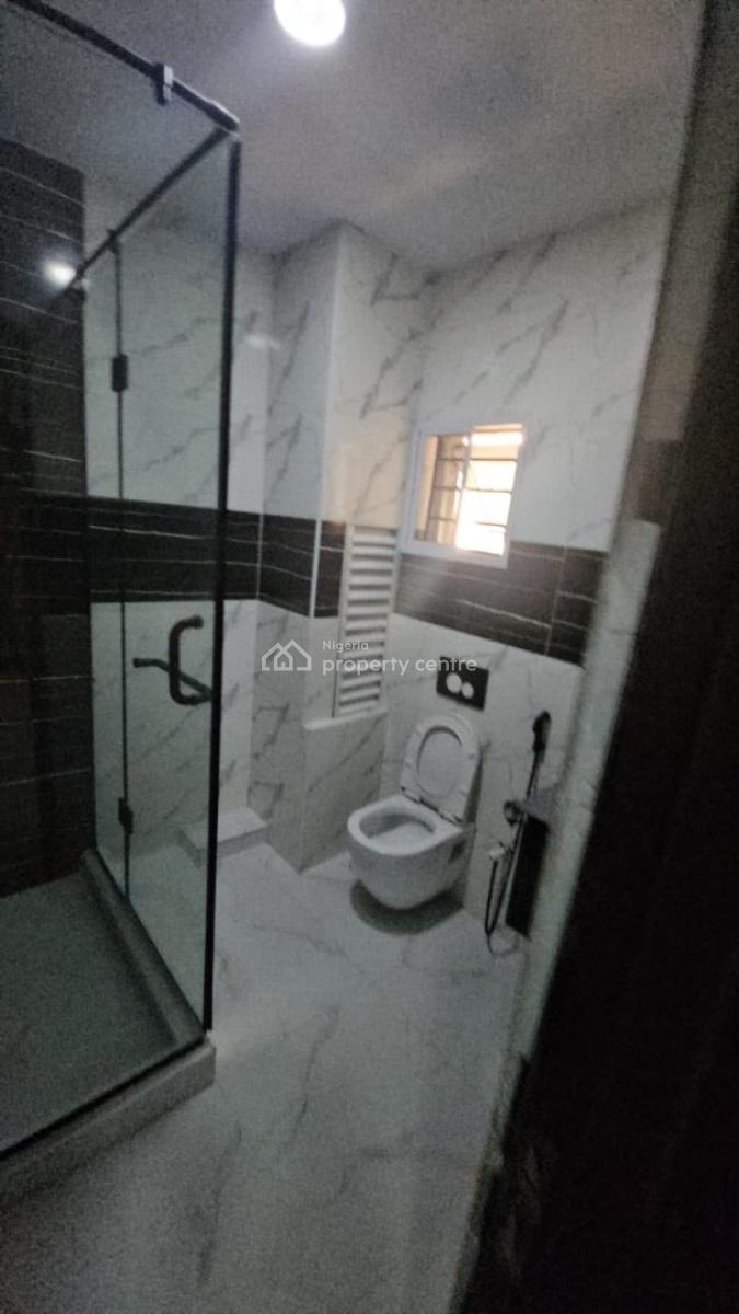 Luxury 2 Bedrooms Flat with Boys Quarter, Lekki Phase 1, Lekki, Lagos, House for Sale