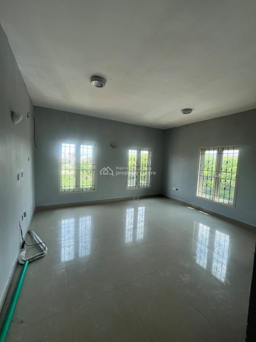 Massive 2 Bedroom Apartment on The Second Floor, Kusenla Road, Ikate Elegushi, Lekki, Lagos, Flat / Apartment for Rent