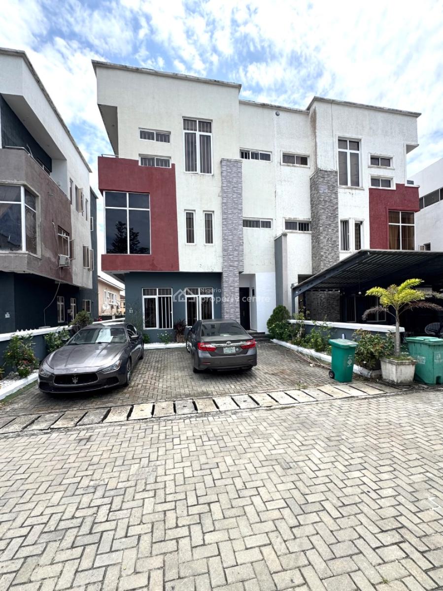 Well Maintained 4 Bedroom Terrace, Osapa, Lekki, Lagos, Terraced Duplex for Rent