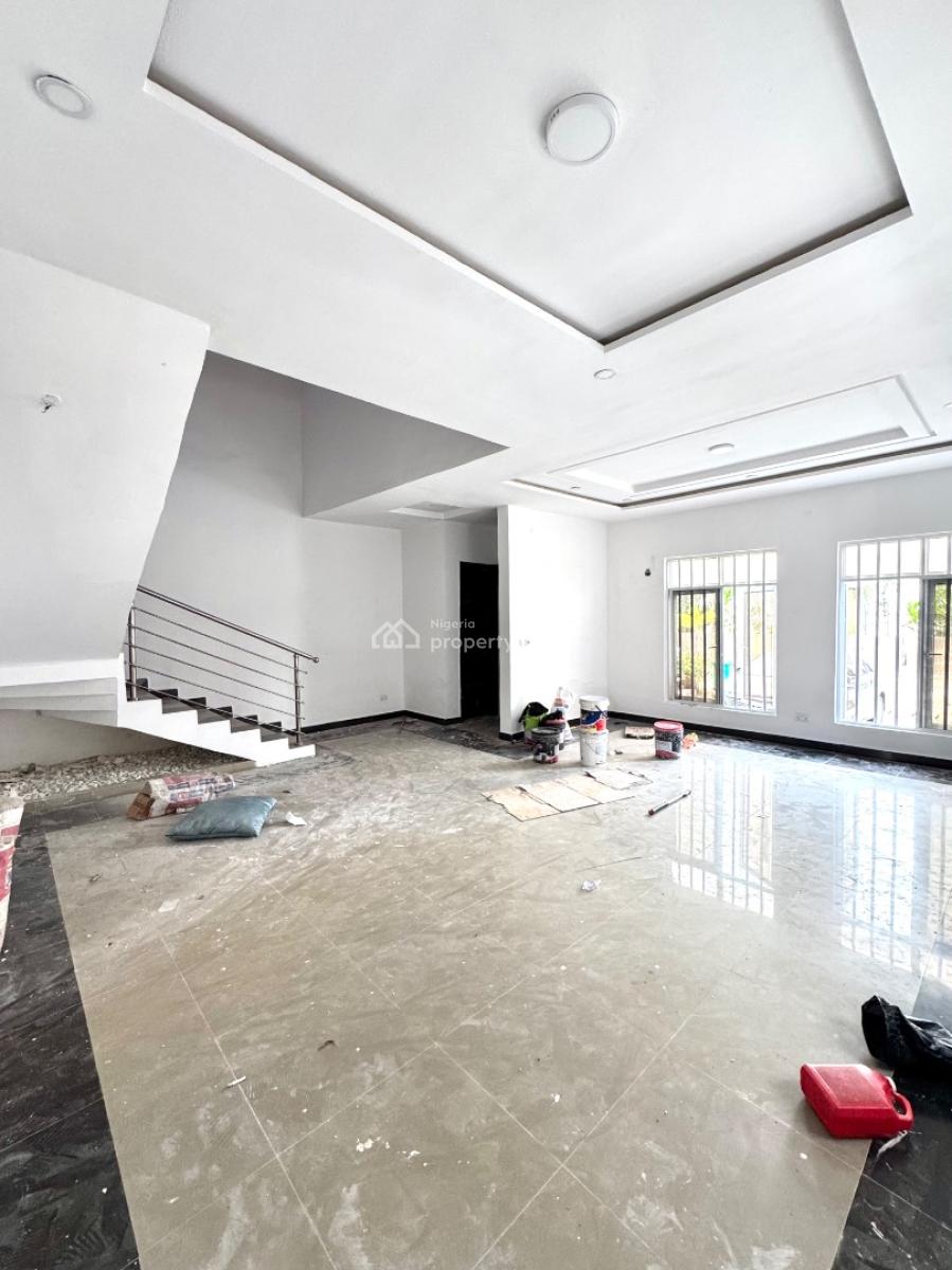 Well Maintained 4 Bedroom Terrace, Osapa, Lekki, Lagos, Terraced Duplex for Rent