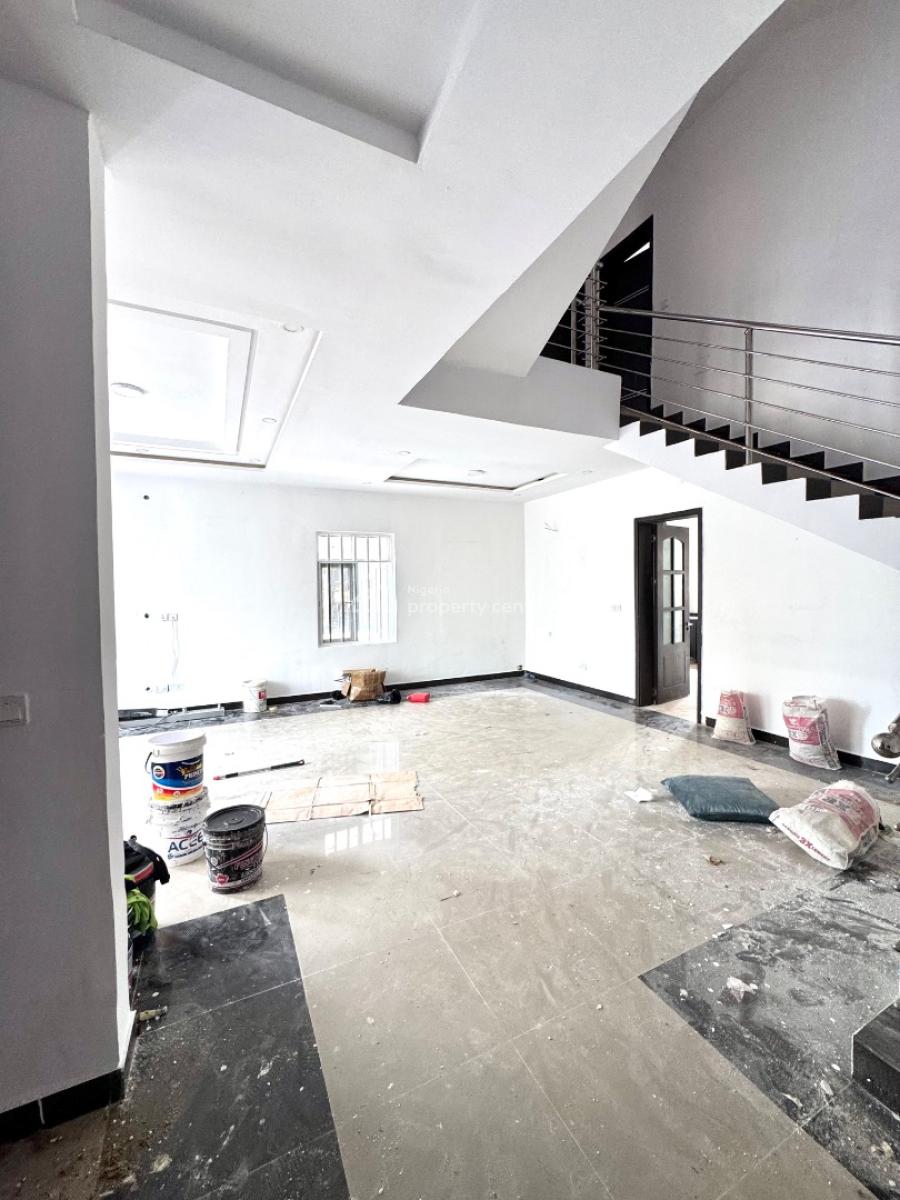 Well Maintained 4 Bedroom Terrace, Osapa, Lekki, Lagos, Terraced Duplex for Rent