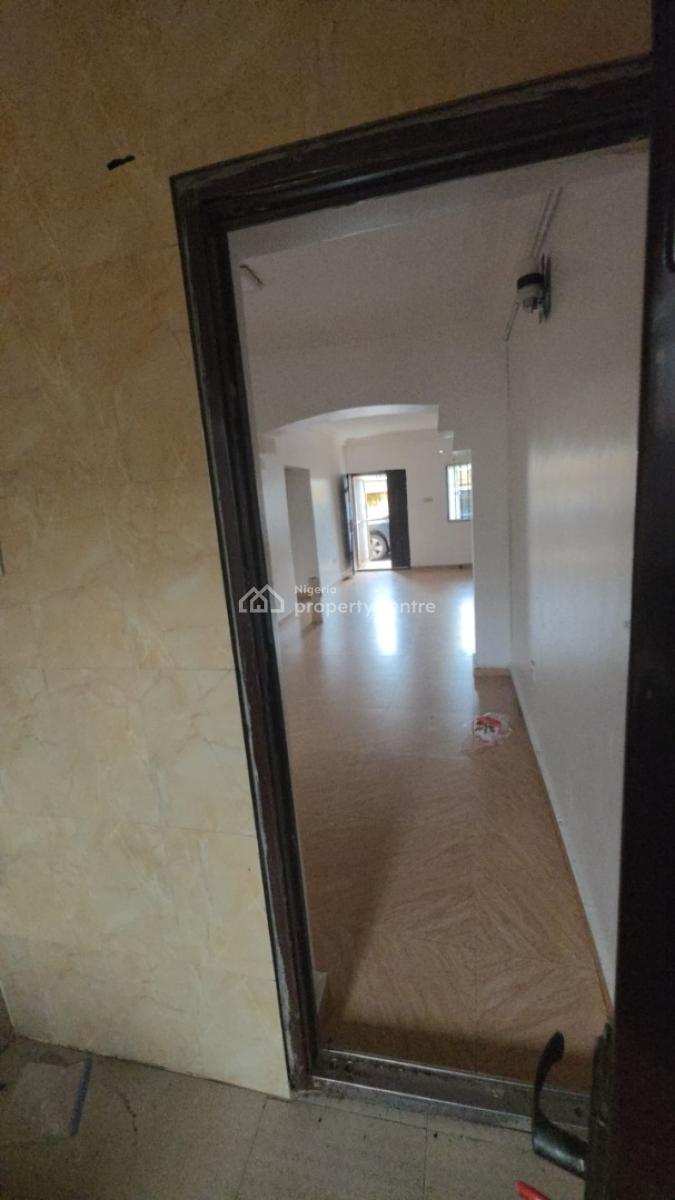 Spacious 2 Bedroom Apartment, United Estate, Sangotedo, Ajah, Lagos, Flat / Apartment for Rent