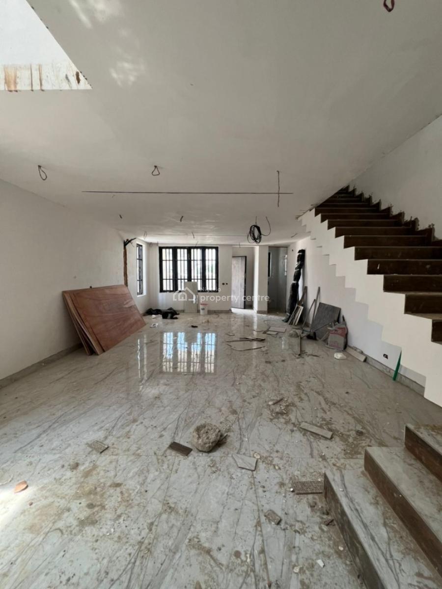 2-bedroom Maisonettes in Ikoyi, Ikoyi, Lagos, House for Sale