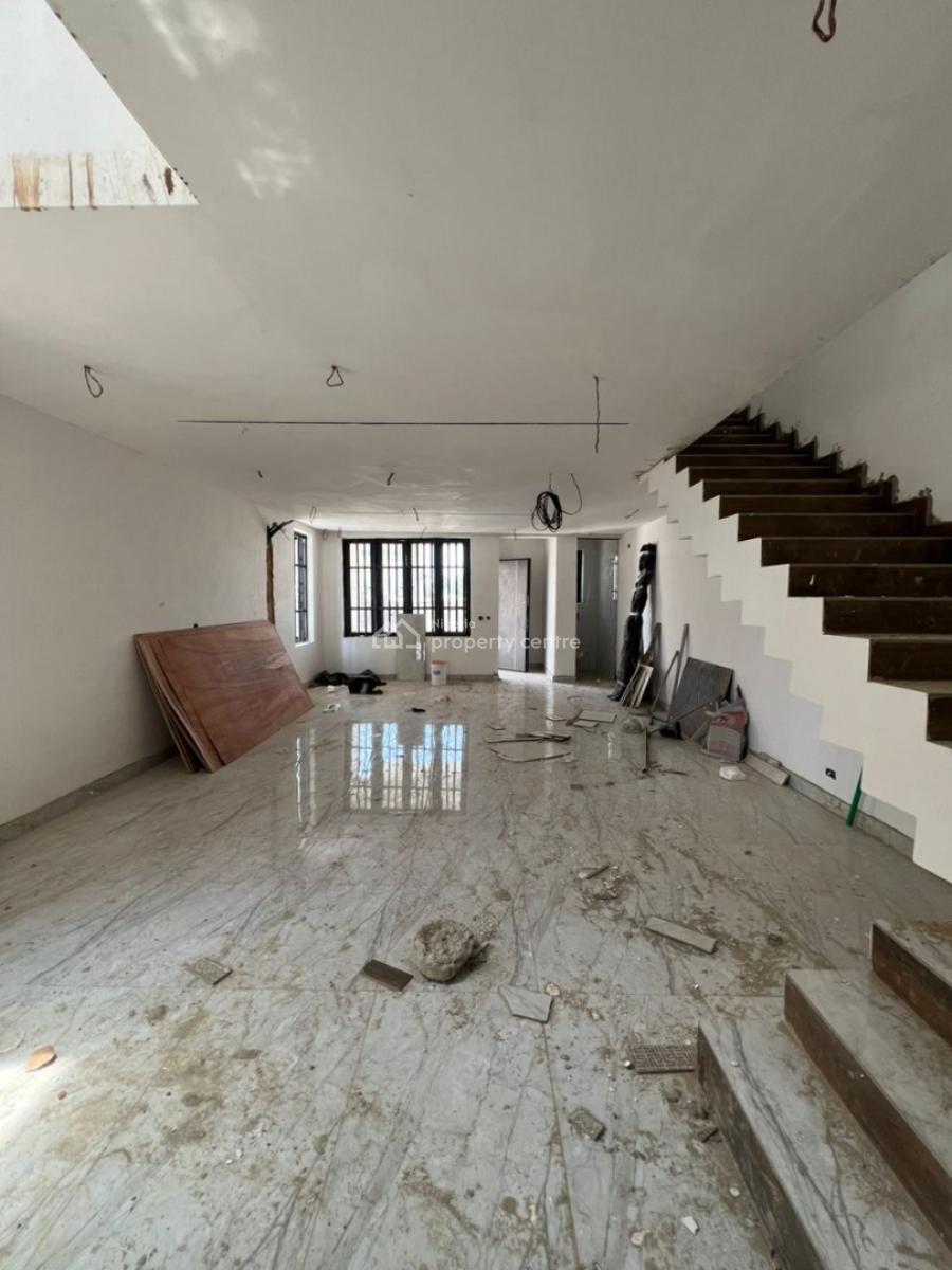2-bedroom Maisonettes in Ikoyi, Ikoyi, Lagos, House for Sale
