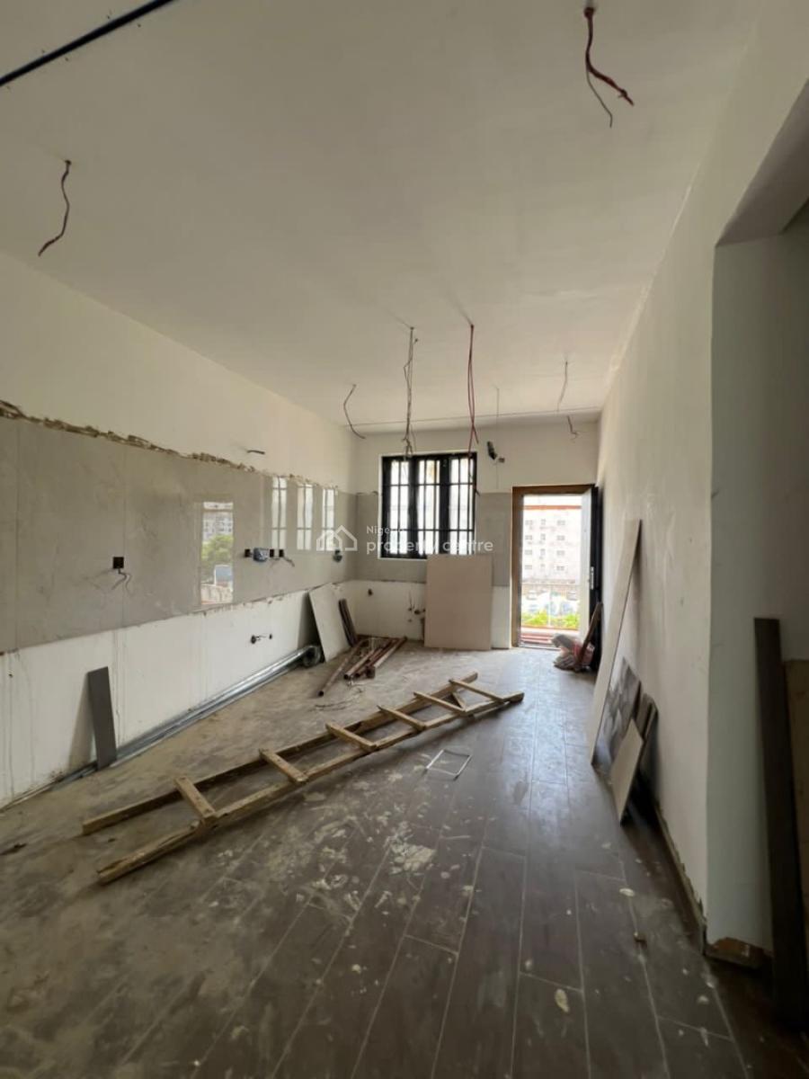 2-bedroom Maisonettes in Ikoyi, Ikoyi, Lagos, House for Sale