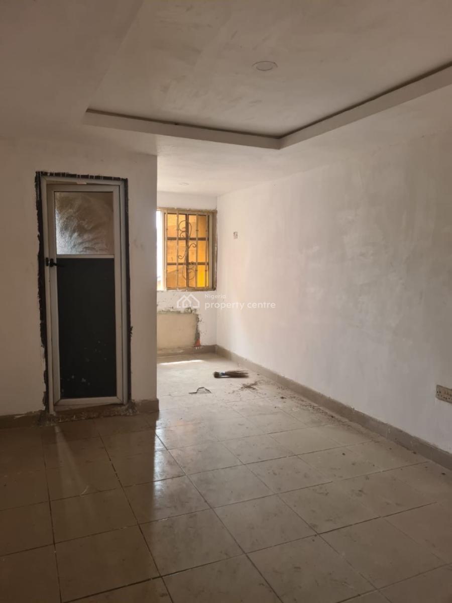 Standard 2 Bedroom Flat, Seaside, Badore, Ajah, Lagos, Flat / Apartment for Rent