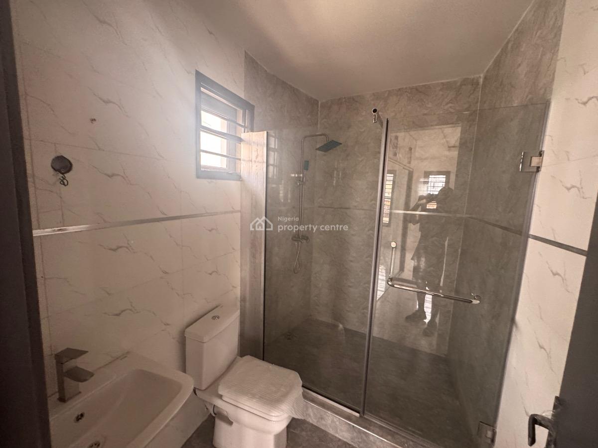 Magnificent 5-bedroom Duplex with Bq & Gatehouse in a Flood Estate, Magnificent 5-bedroom Duplex with Bq & Gatehouse in a Flood Estate, Maryland, Lagos, Terraced Duplex for Sale