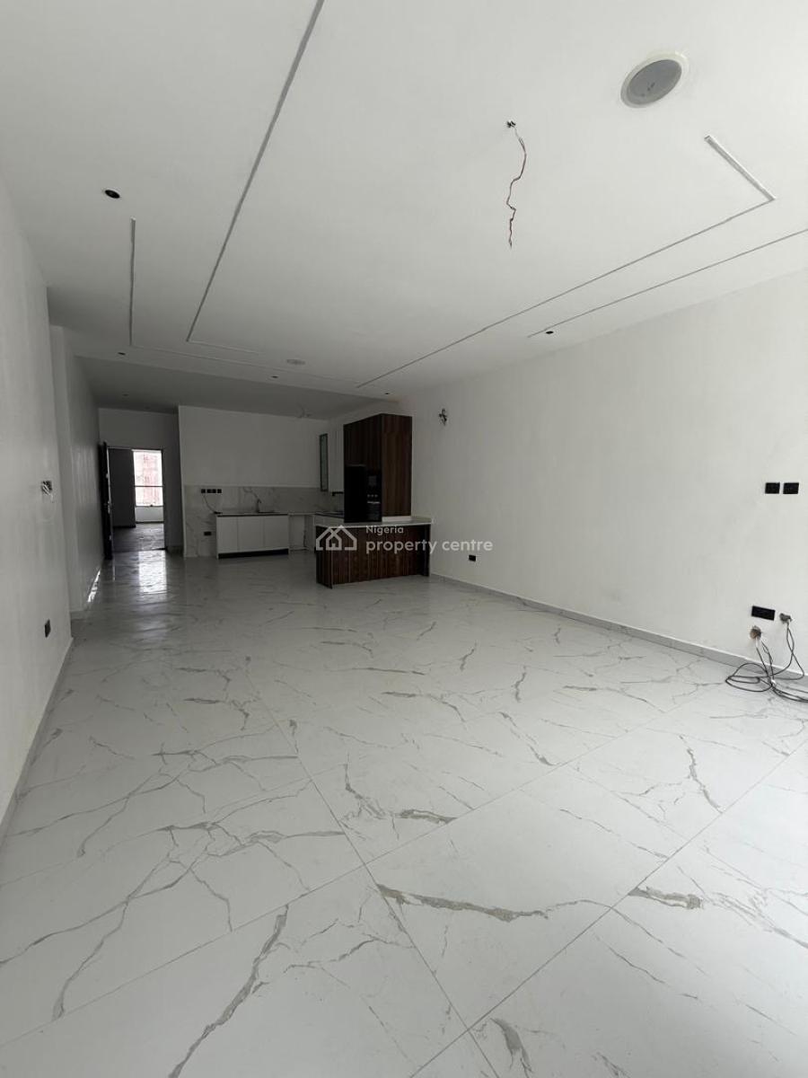 Newly Built Luxury 2 Bedroom Apartment, Lekki Phase 1, Lekki, Lagos, Block of Flats for Sale