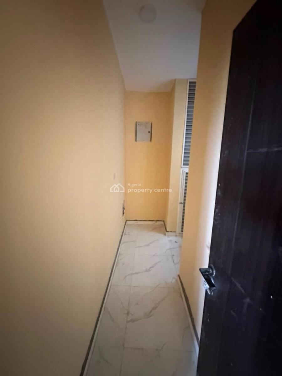 Luxury  3 Bedroom Flat with Excellent Facilities, Monastery Road, Sangotedo, Ajah, Lagos, Flat / Apartment for Rent