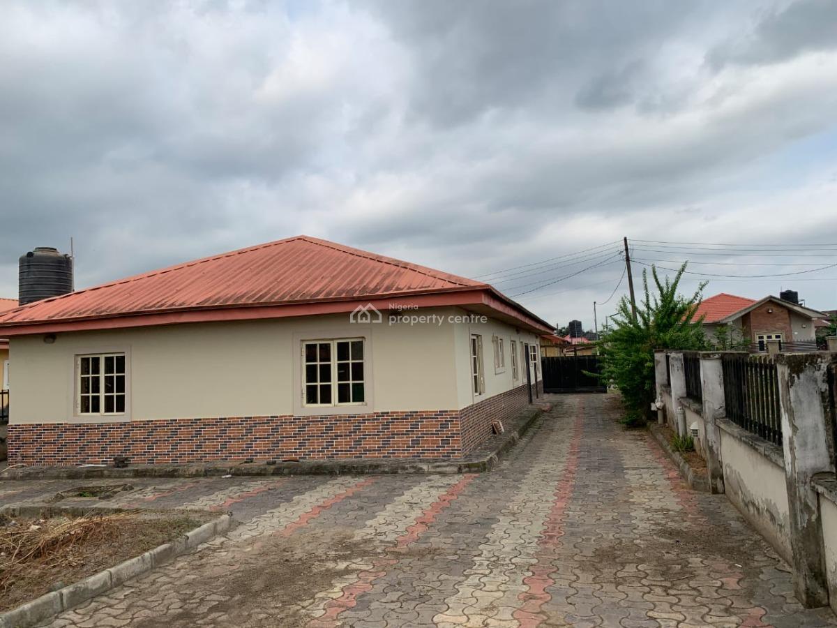 Exclusive 4 Bedroom House, Magboro, Ogun, Detached Bungalow for Sale