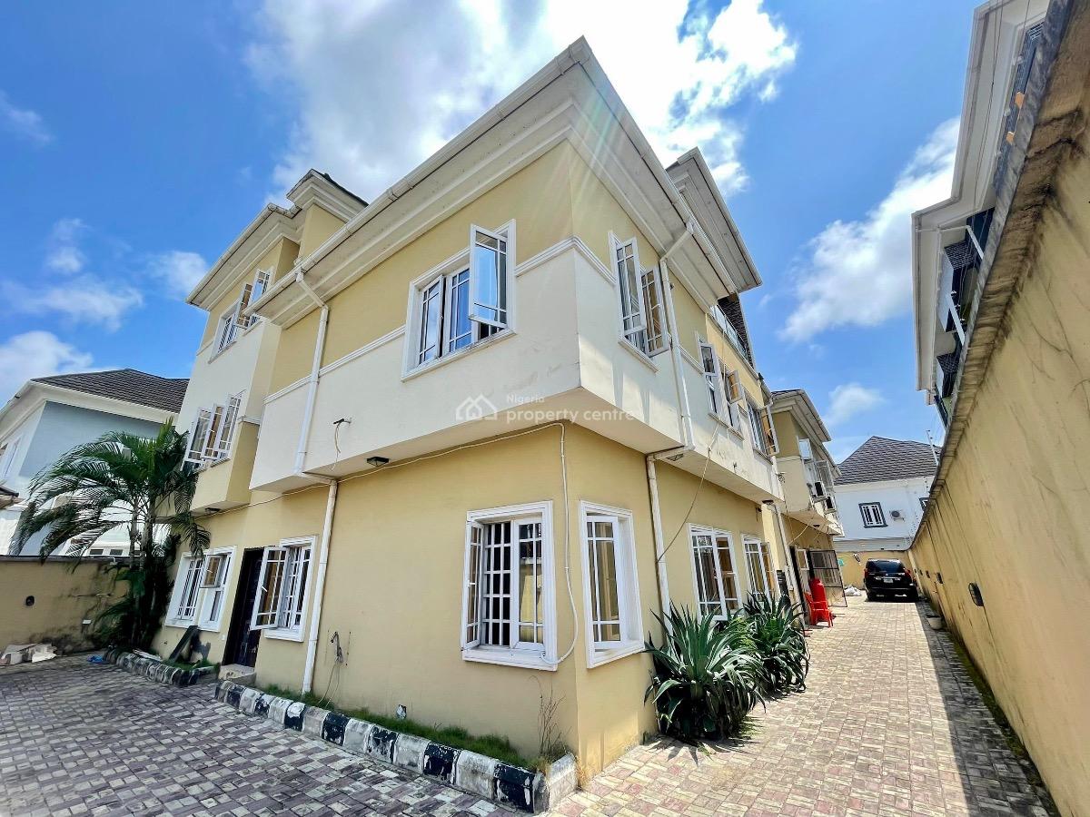 Spacious 5-bedroom Terrace Duplex Peninsula Garde, Peninsula Gardens, Sangotedo, Ajah, Lagos, Terraced Duplex for Rent