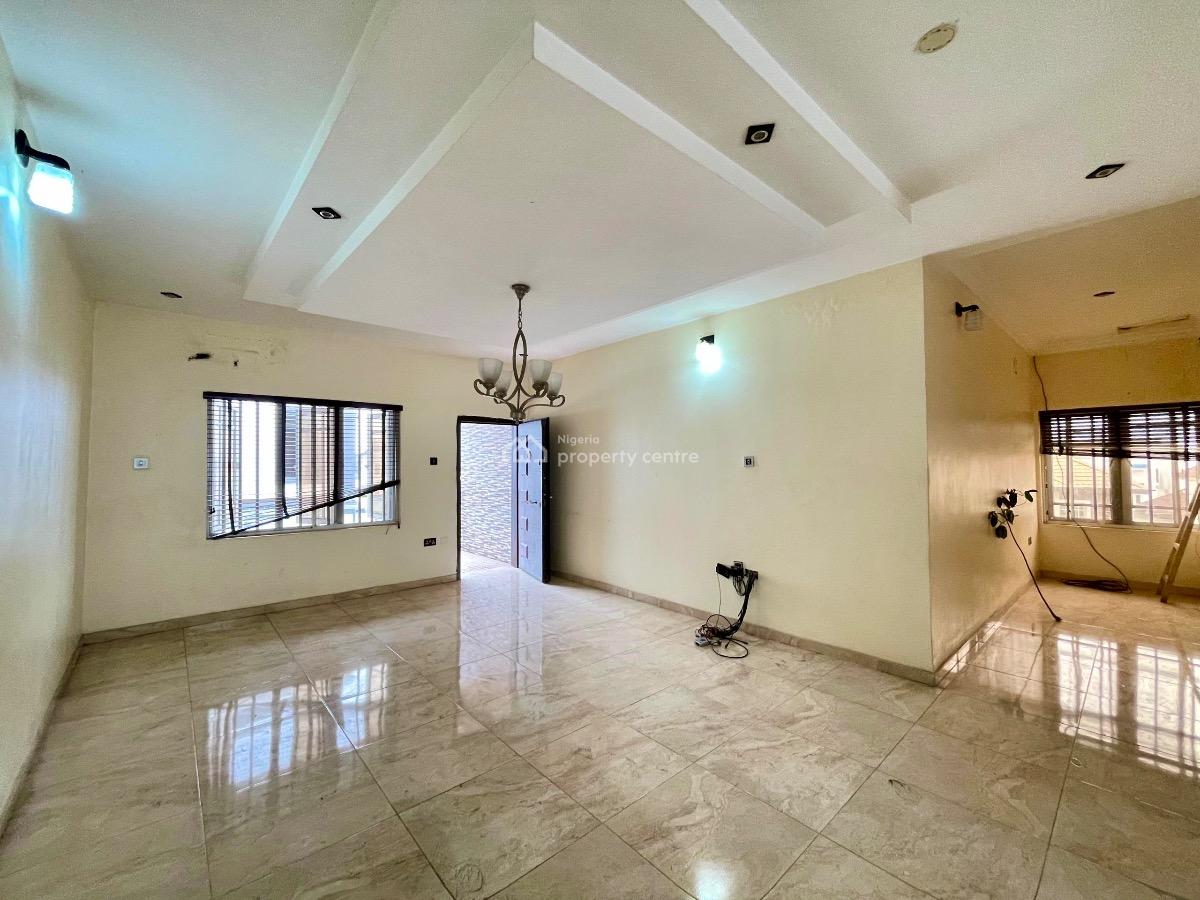 Spacious 5-bedroom Terrace Duplex Peninsula Garde, Peninsula Gardens, Sangotedo, Ajah, Lagos, Terraced Duplex for Rent