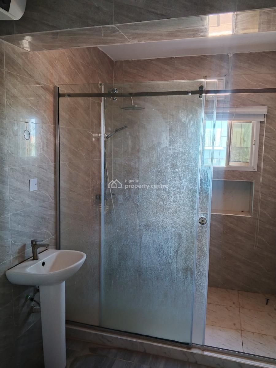2 Nos 2 Bedrooms Tastefully Finished Penthouses, Off Akin Adesola St, Victoria Island (vi), Lagos, Flat / Apartment for Rent