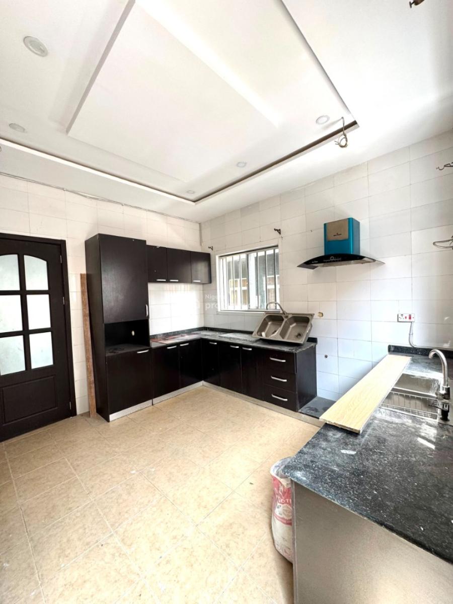 Well Maintained Spacious 4 Bedrooms Serviced 4 Bedrooms Duplex, in an Access Code Estate Along Victory Park Estate Road, Osapa, Lekki, Lagos, Semi-detached Duplex for Rent