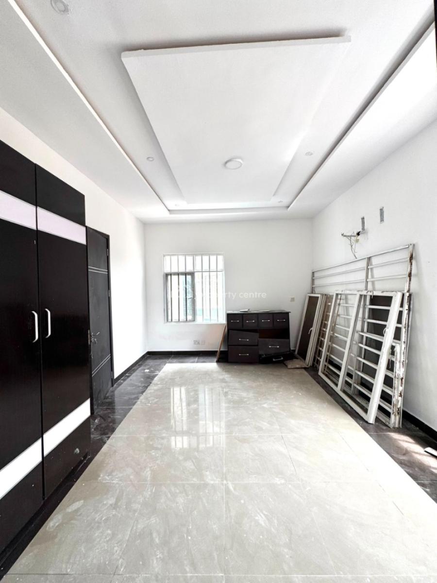 Well Maintained Spacious 4 Bedrooms Serviced 4 Bedrooms Duplex, in an Access Code Estate Along Victory Park Estate Road, Osapa, Lekki, Lagos, Semi-detached Duplex for Rent