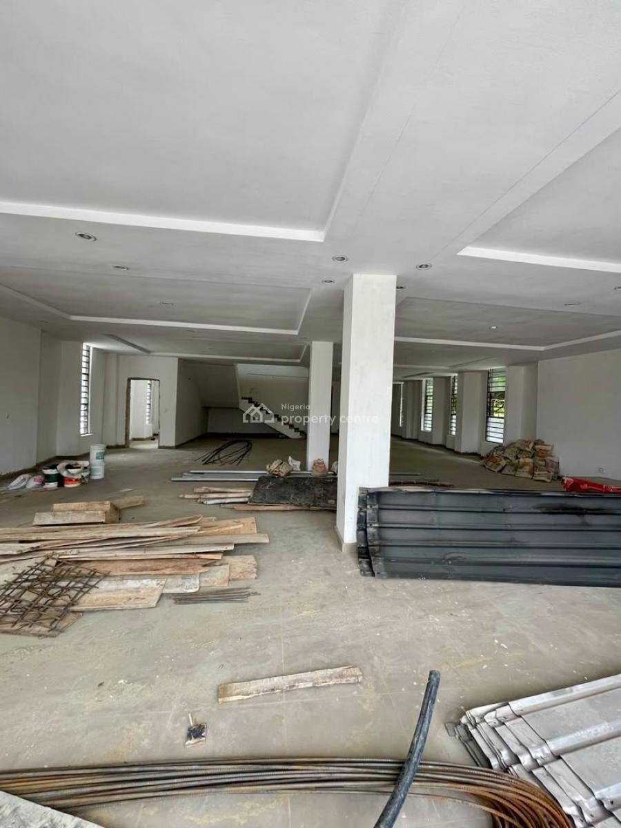 Road-facing 350sqm Commercial Space with Maximum Brand Exposure, Ajah, Lagos, Commercial Property for Rent