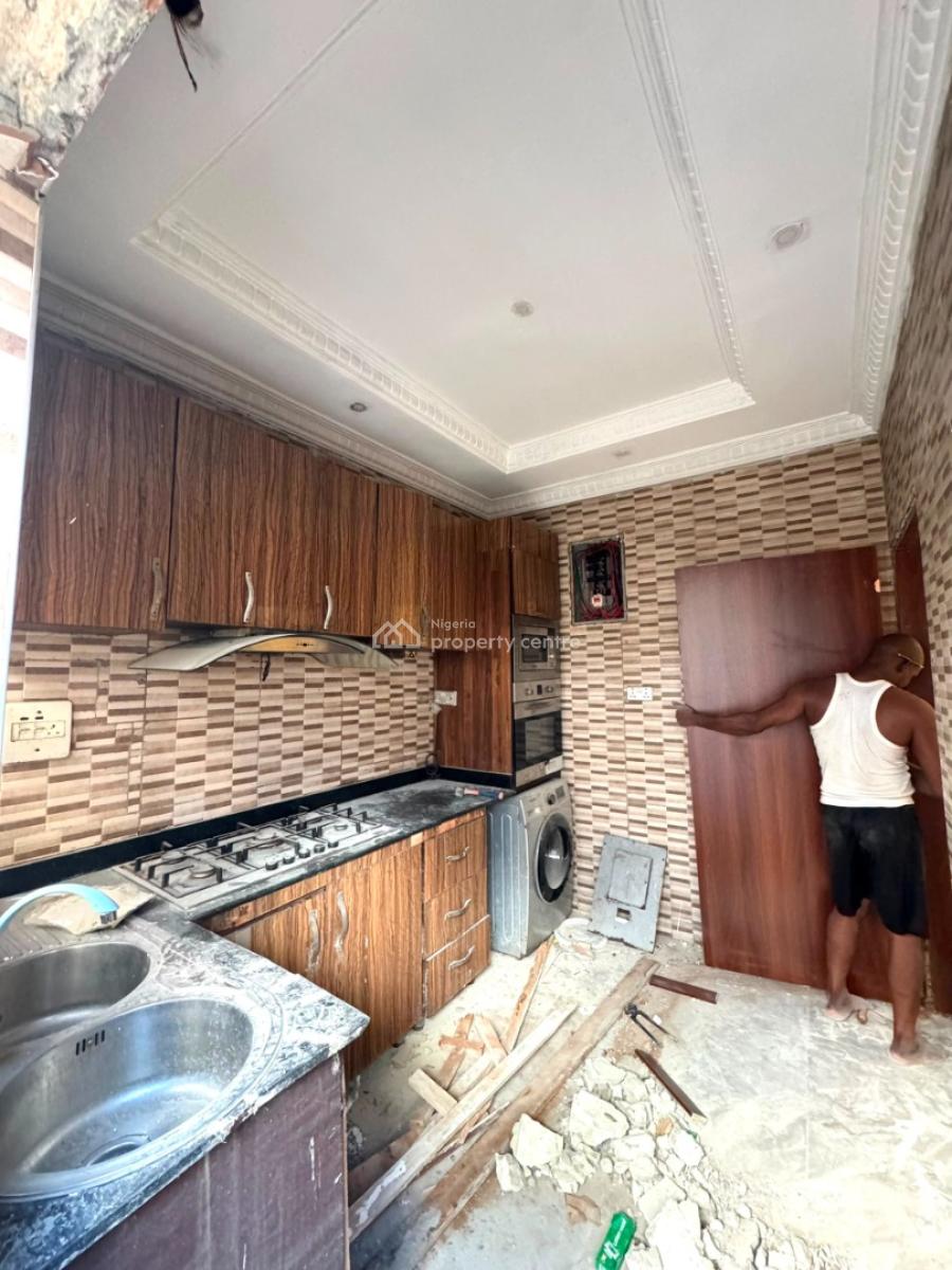 Newly Renovated Spacious 3 Bedrooms Duplex, Ikota Villa Estate, Ikota, Lekki, Lagos, Detached Duplex for Rent