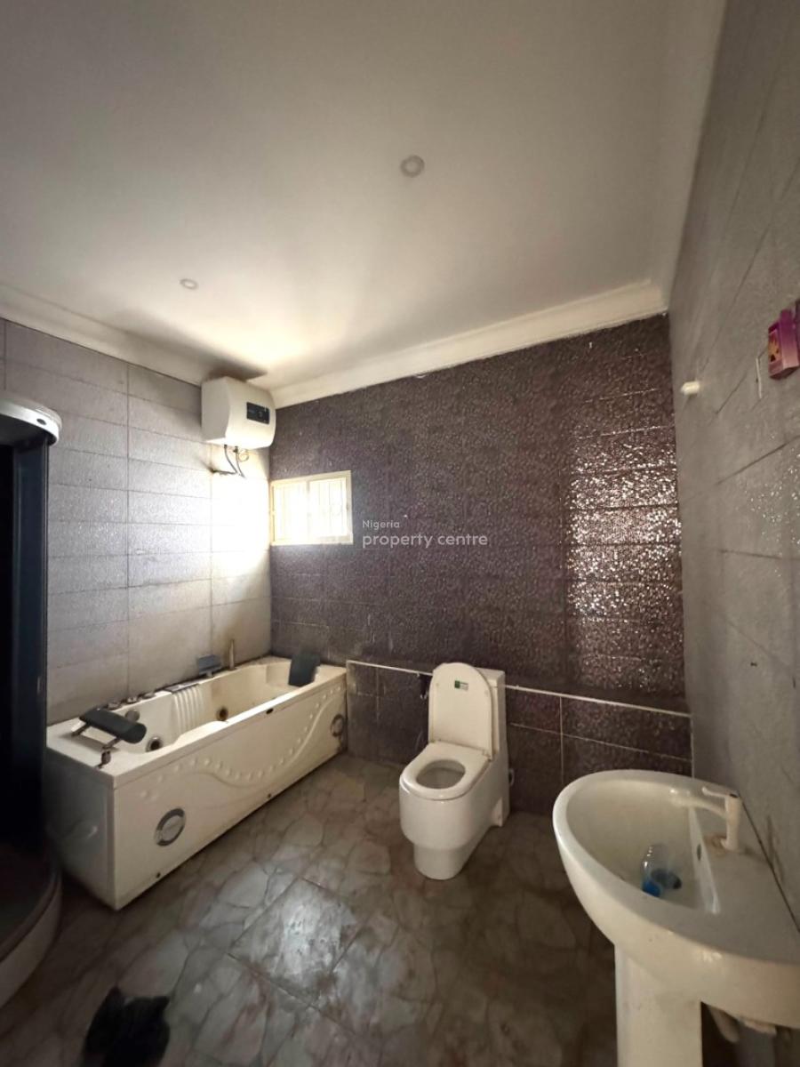 Newly Renovated Spacious 3 Bedrooms Duplex, Ikota Villa Estate, Ikota, Lekki, Lagos, Detached Duplex for Rent