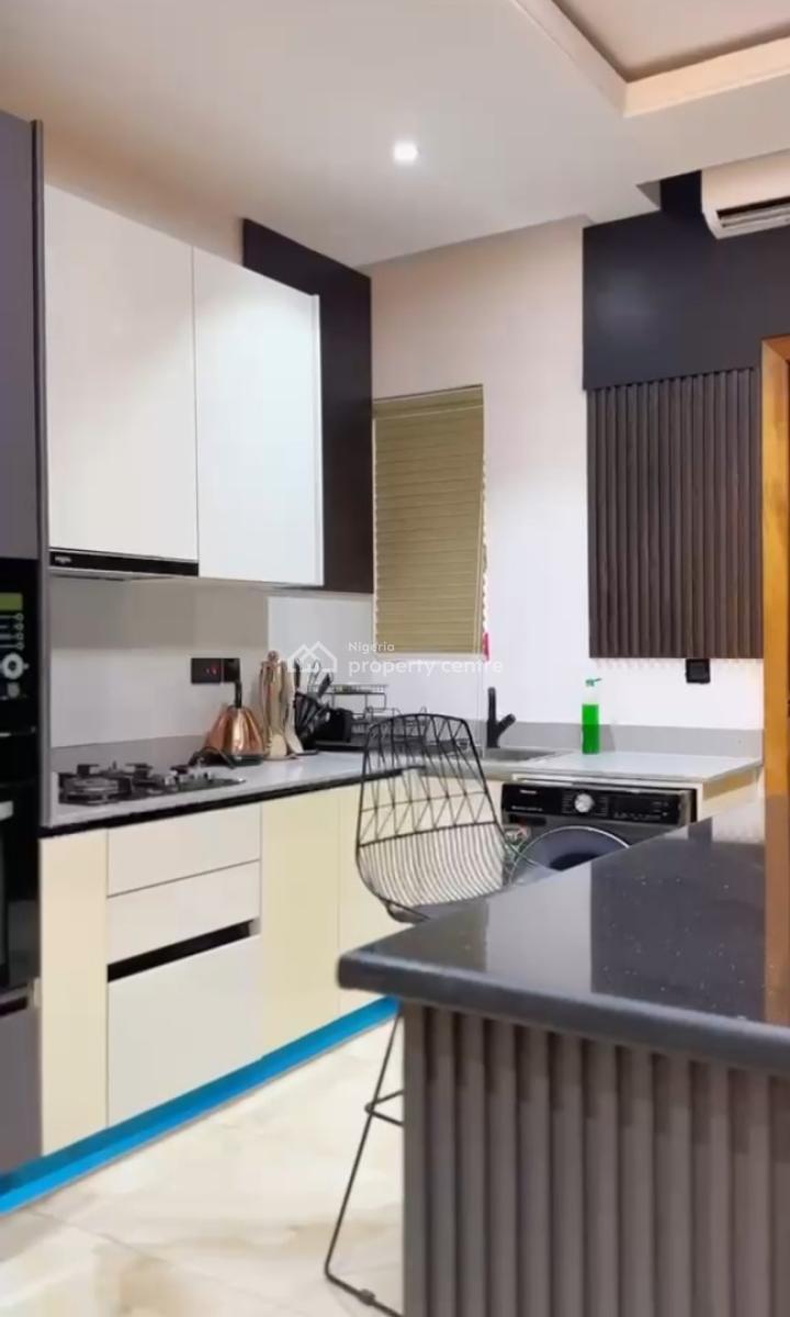 2 Bedroom Maisonnete Apartment, Off Freedom Way, Lekki Phase 1, Lekki, Lagos, Flat / Apartment for Sale