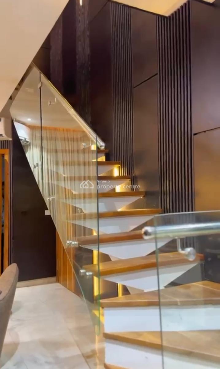 2 Bedroom Maisonnete Apartment, Off Freedom Way, Lekki Phase 1, Lekki, Lagos, Flat / Apartment for Sale