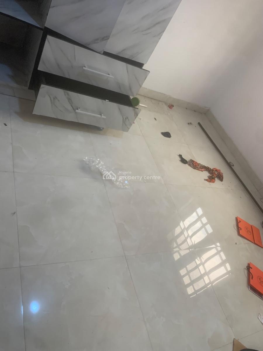 Mini Flat, Orchid, Lekki Phase 2, Lekki, Lagos, Mini Flat (room and Parlour) for Rent