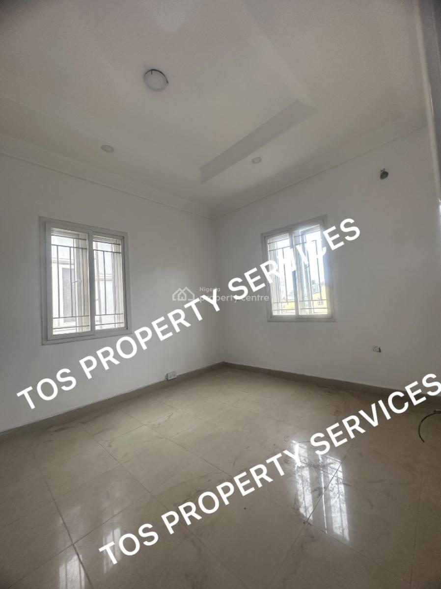 2 Bedroom Flat for Office- Commercial, Lekki Phase 1, Lekki Phase 1, Lekki, Lagos, Restaurant / Bar for Rent