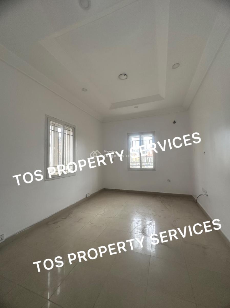 2 Bedroom Flat for Office- Commercial, Lekki Phase 1, Lekki Phase 1, Lekki, Lagos, Restaurant / Bar for Rent