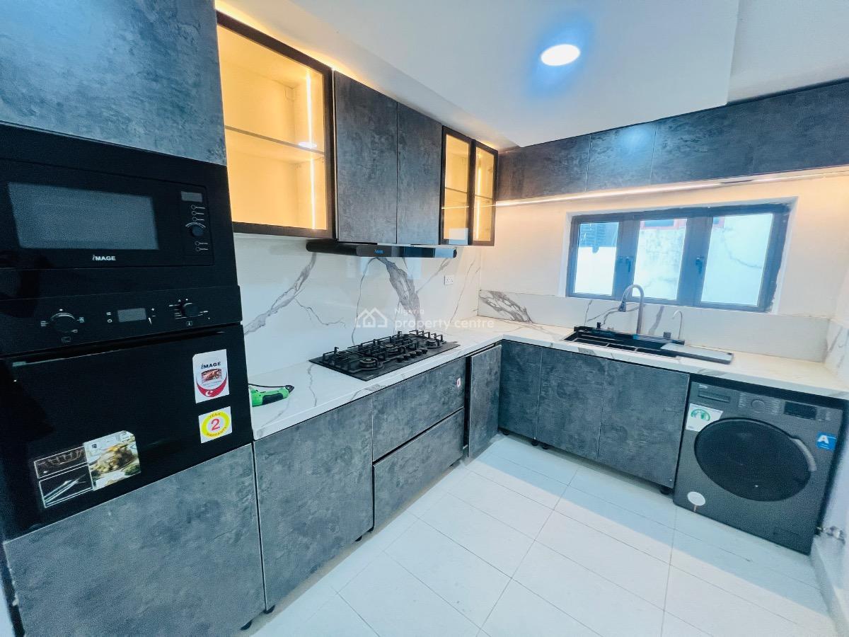 Lovely 2 Bedroom Apartment in Lekki, Ikate, Lekki, Lagos, Flat / Apartment for Sale