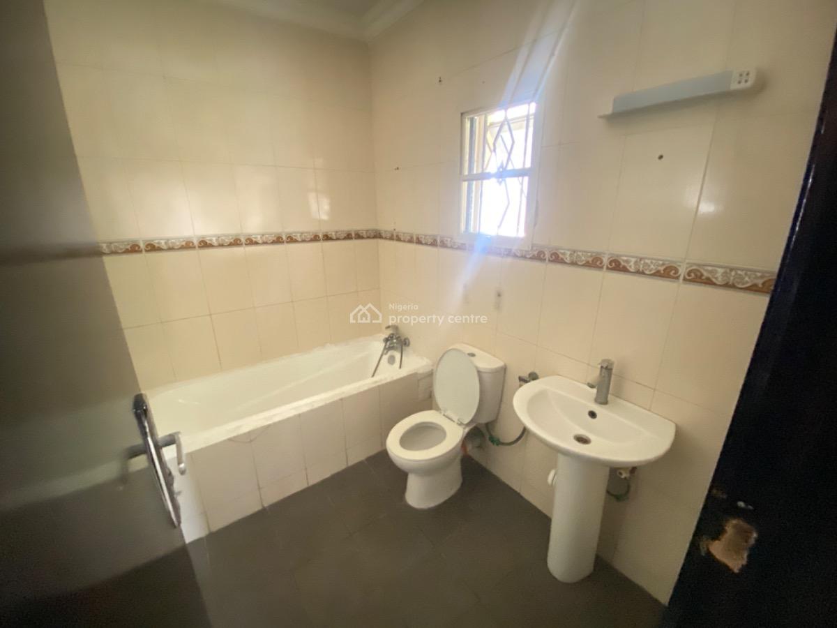 3-bedroom Apartment + Bq, Lekki Phase 1, Lekki, Lagos, Flat / Apartment for Rent