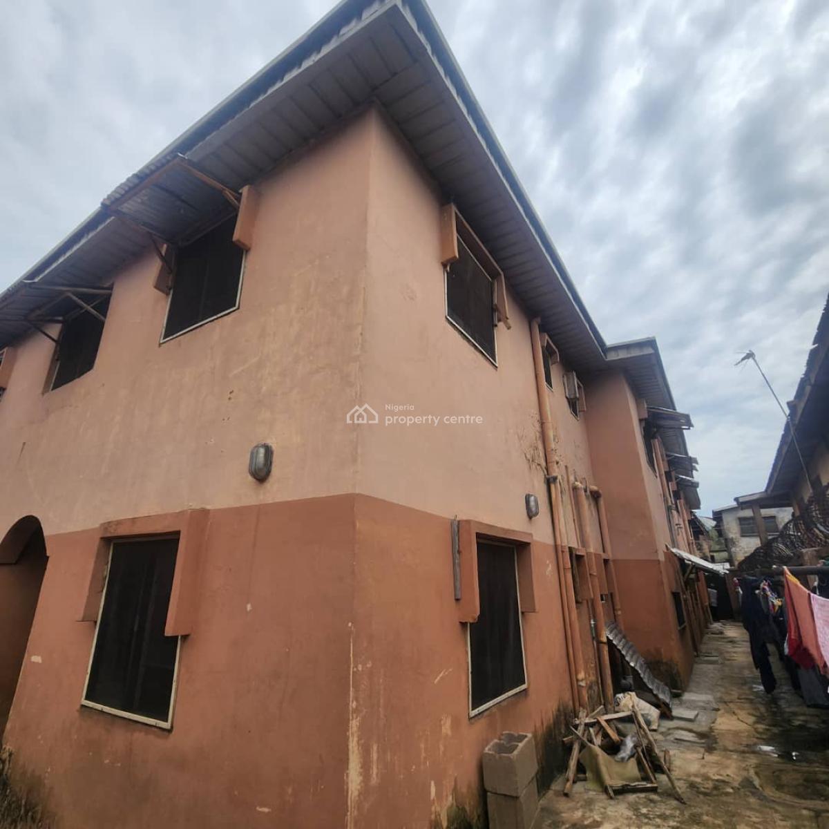 20 Units of Room Self-contained Hostel with C of O, Opp University of Ibadan, Agbowo, Ibadan, Oyo, Self Contain (single Rooms) for Sale