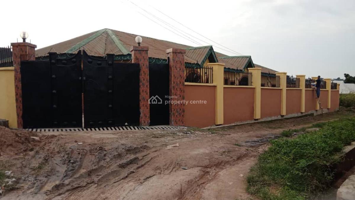 Twin Flat of 3 Bedroom Self Compound in a Serene House Environment, Olohunda Aba, Akobo Ibadan, Akobo, Ibadan, Oyo, Block of Flats for Sale