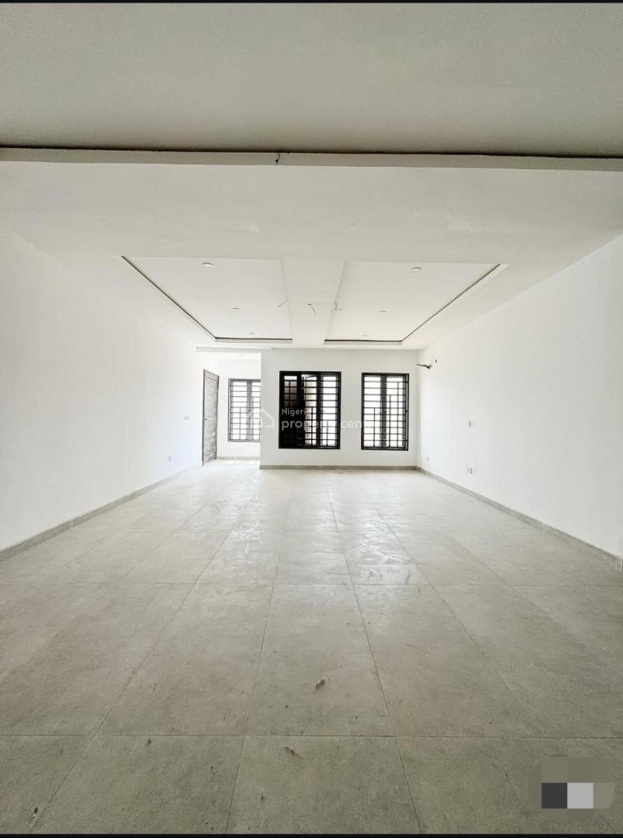 Luxury 4 Bedroom Apartment with Bq, Pool and Gym, Lekki Phase 1, Lekki, Lagos, Block of Flats for Sale