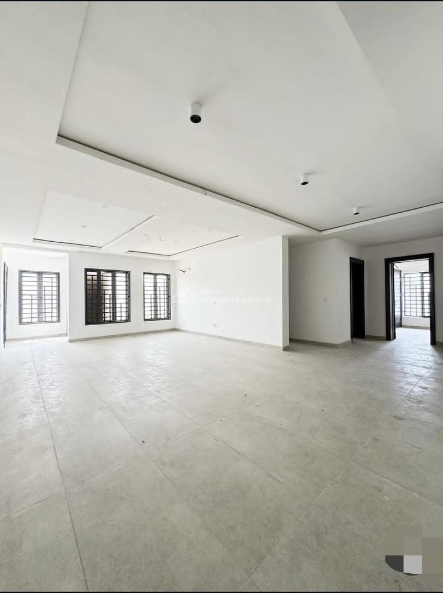 Luxury 4 Bedroom Apartment with Bq, Pool and Gym, Lekki Phase 1, Lekki, Lagos, Block of Flats for Sale