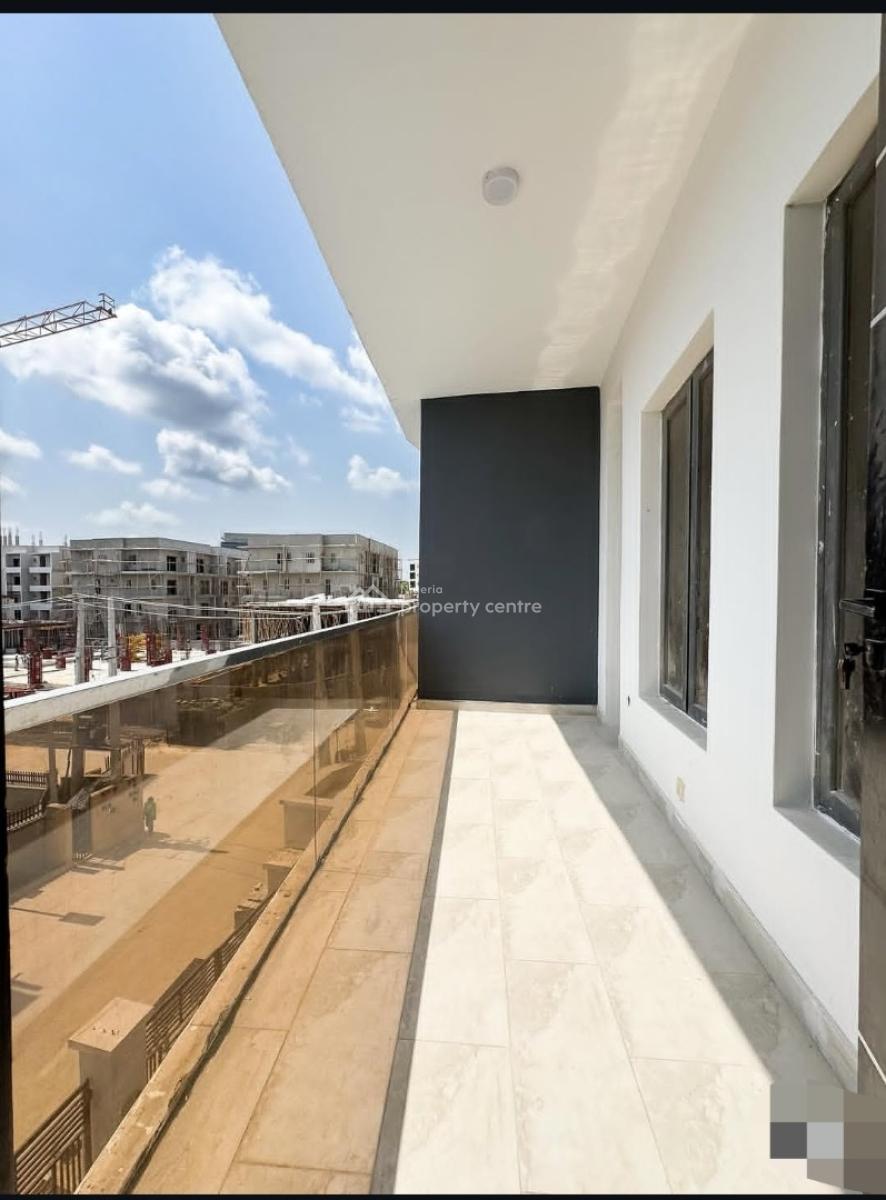Luxury 4 Bedroom Apartment with Bq, Pool and Gym, Lekki Phase 1, Lekki, Lagos, Block of Flats for Sale