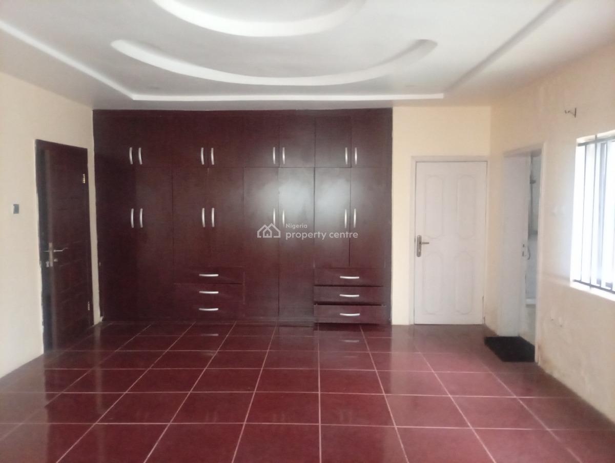 Very Spacious Self Contain with a Big Kitchen & Toilet on 1st Floor, Asokoro District, Abuja, Self Contain (single Rooms) for Rent