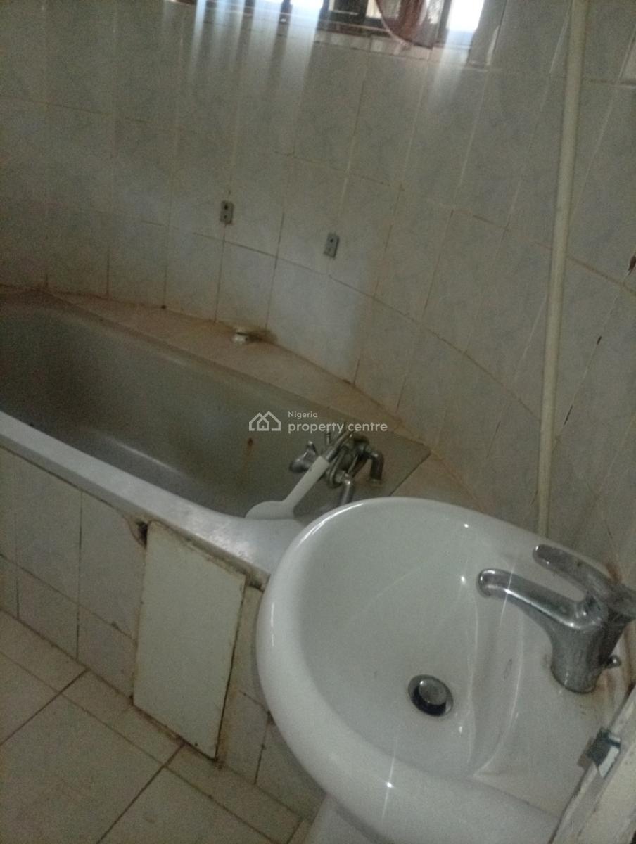 Very Spacious Self Contain with a Big Kitchen & Toilet on 1st Floor, Asokoro District, Abuja, Self Contain (single Rooms) for Rent