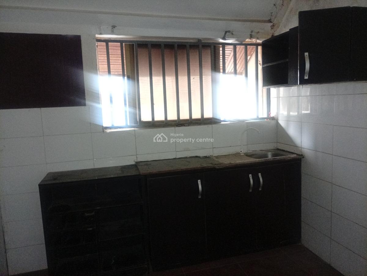 Very Spacious Self Contain with a Big Kitchen & Toilet on 1st Floor, Asokoro District, Abuja, Self Contain (single Rooms) for Rent