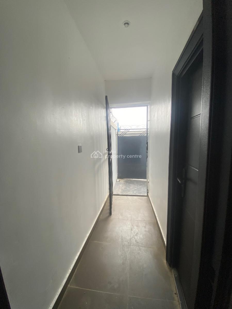 Newly Built 4 Bedroom Terrace Duplex, Guzape, Guzape District, Abuja, Flat / Apartment for Rent