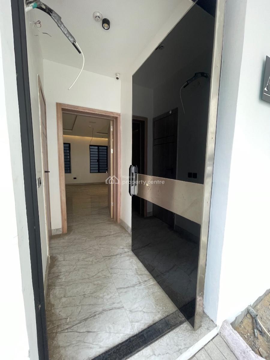 4 Bedroom Terrace, Lekki Phase 1, Lekki, Lagos, Terraced Duplex for Rent