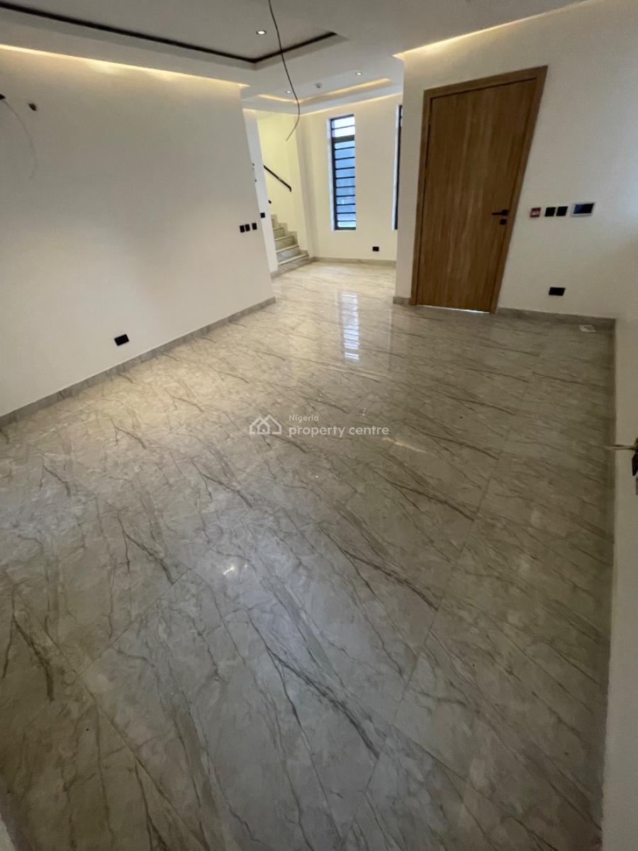 4 Bedroom Terrace, Lekki Phase 1, Lekki, Lagos, Terraced Duplex for Rent
