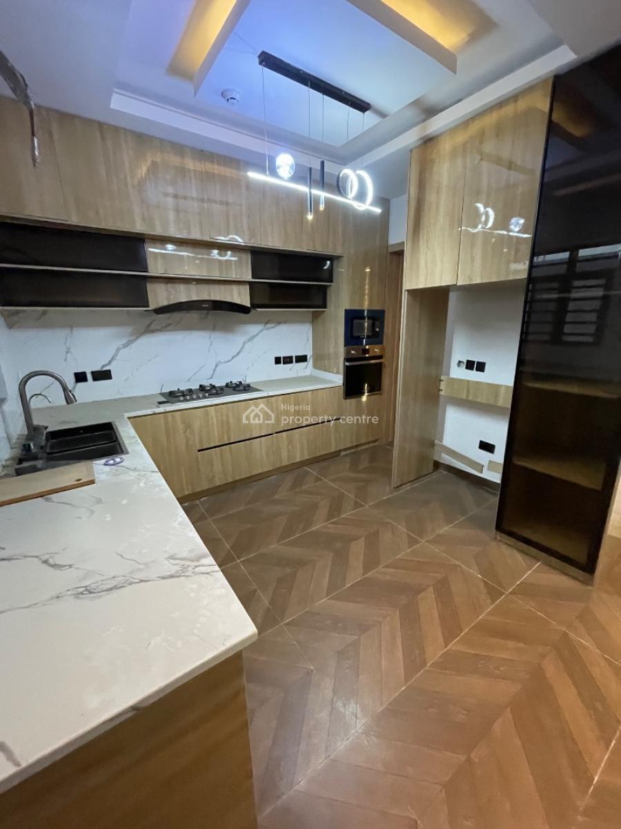 4 Bedroom Terrace, Lekki Phase 1, Lekki, Lagos, Terraced Duplex for Rent