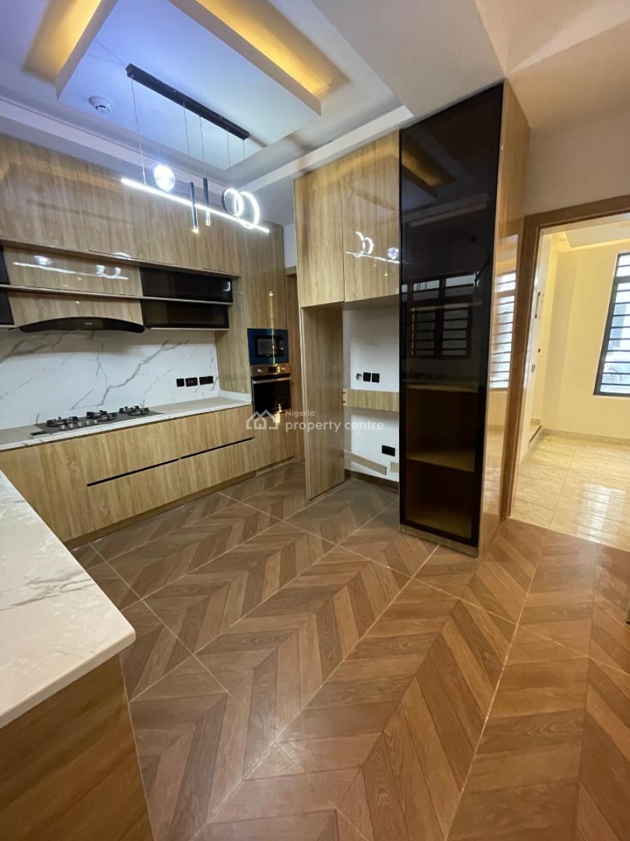 4 Bedroom Terrace, Lekki Phase 1, Lekki, Lagos, Terraced Duplex for Rent