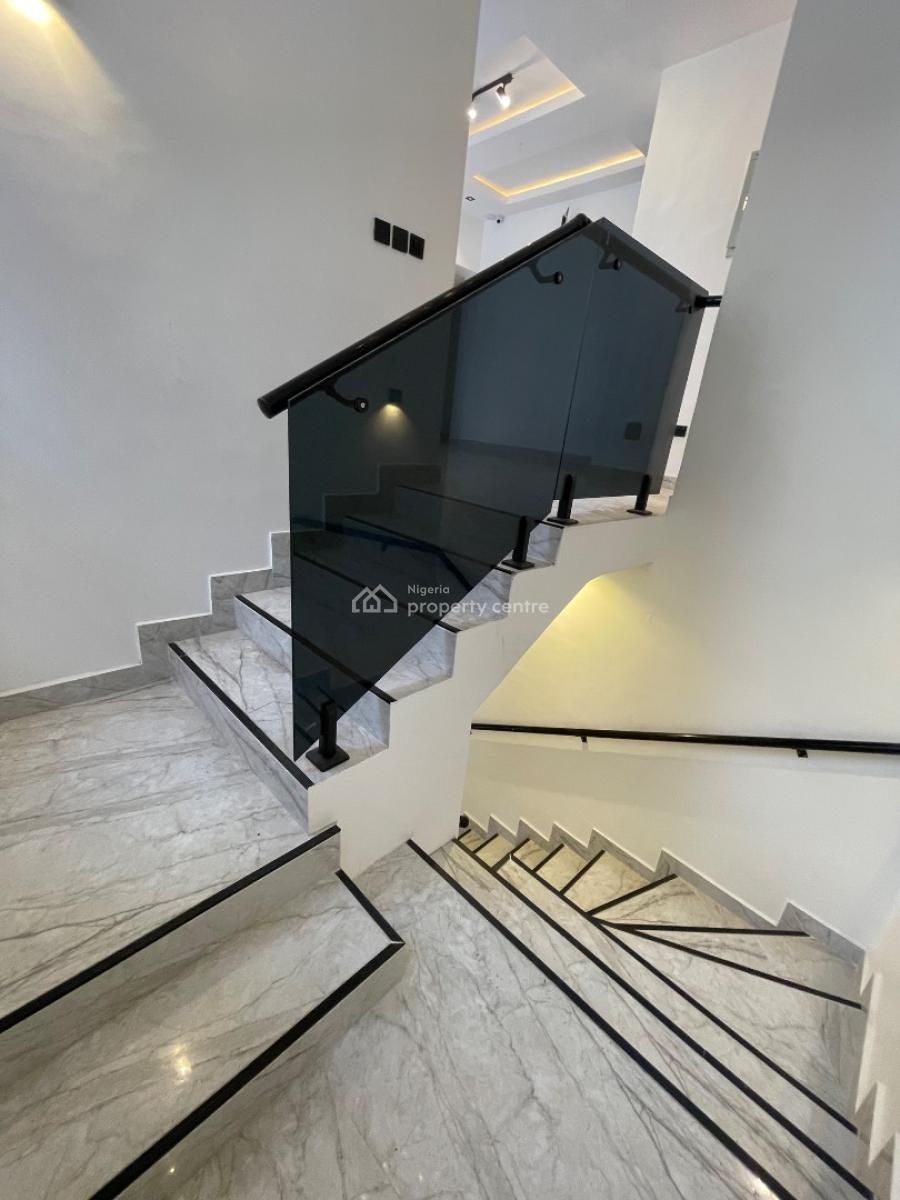 4 Bedroom Terrace, Lekki Phase 1, Lekki, Lagos, Terraced Duplex for Rent