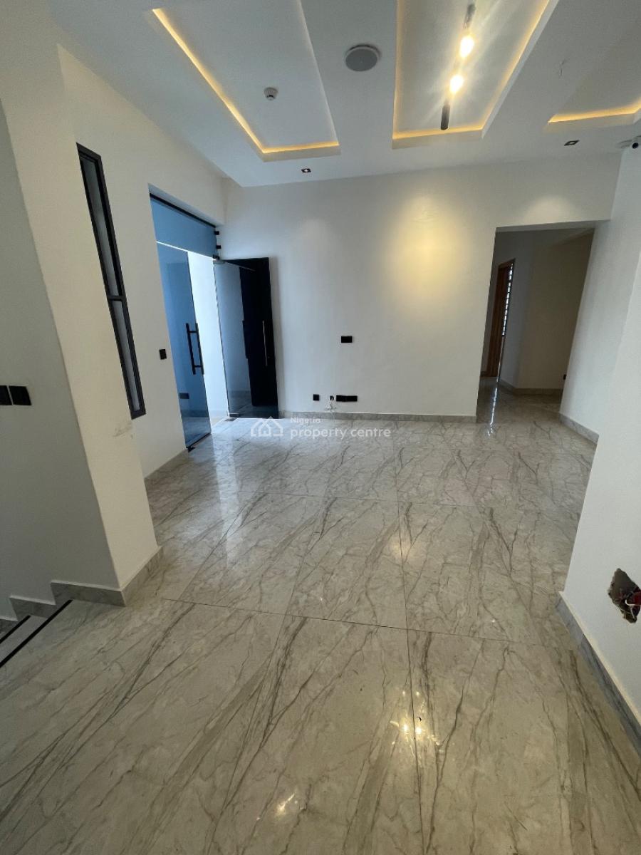4 Bedroom Terrace, Lekki Phase 1, Lekki, Lagos, Terraced Duplex for Rent