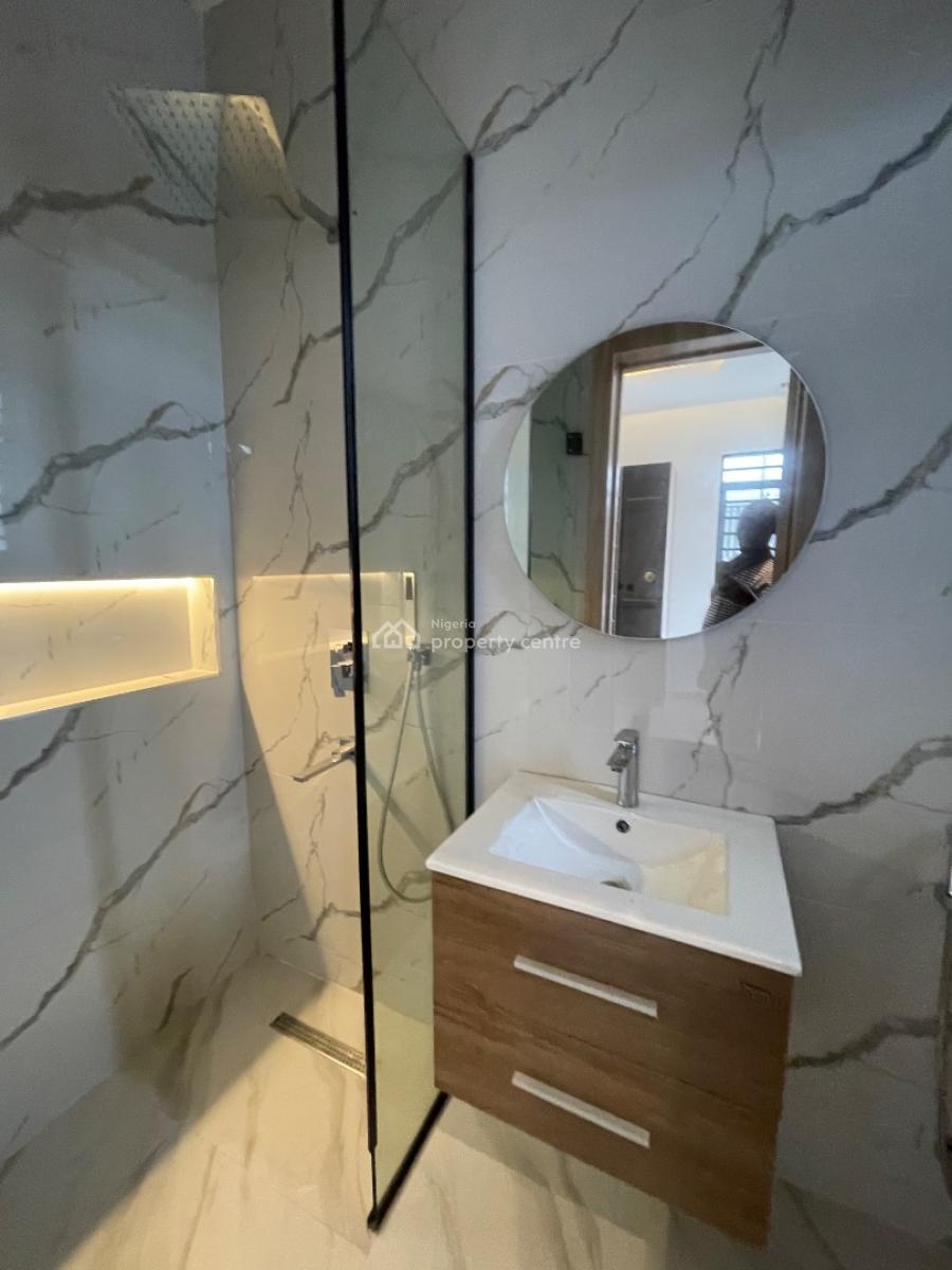 4 Bedroom Terrace, Lekki Phase 1, Lekki, Lagos, Terraced Duplex for Rent