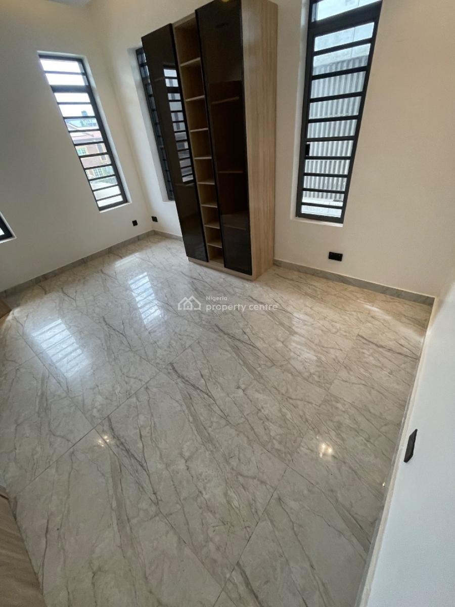 4 Bedroom Terrace, Lekki Phase 1, Lekki, Lagos, Terraced Duplex for Rent