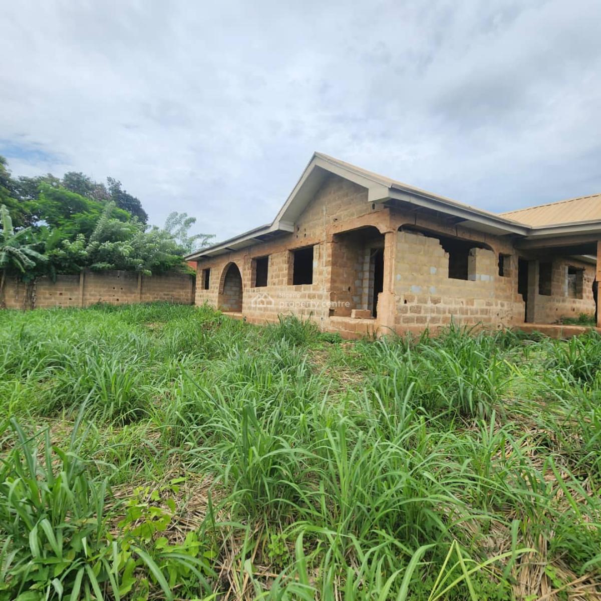 2 Flat 2 Bedroom with 1 Bedroom, Adetokun, Ologuneru, Ibadan, Oyo, Block of Flats for Sale