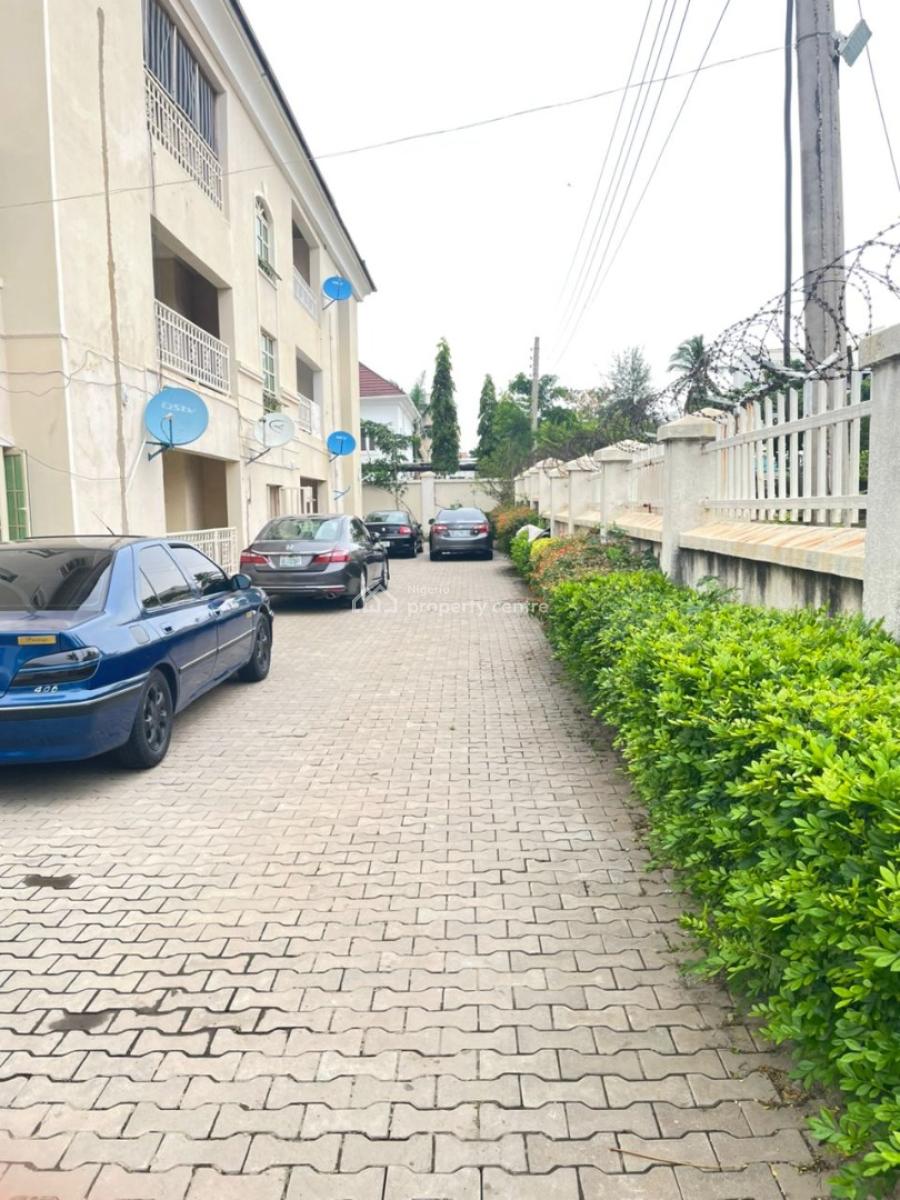 3 Bedroom Apartment with Airconditioners Installed., Garki, Abuja, Flat / Apartment for Rent