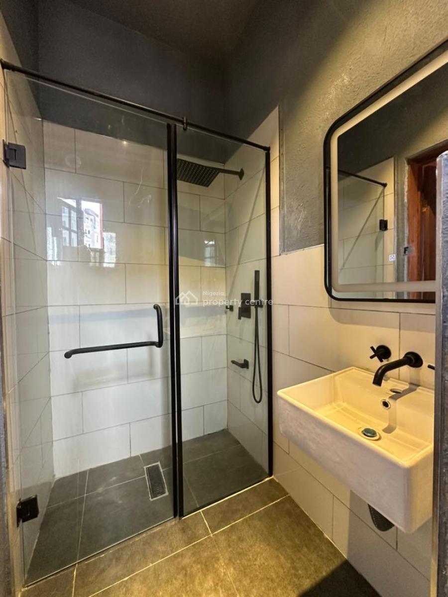 Contemporary 3 Bedroom Apartment, Phase 1, Lekki, Lagos, Flat / Apartment for Sale
